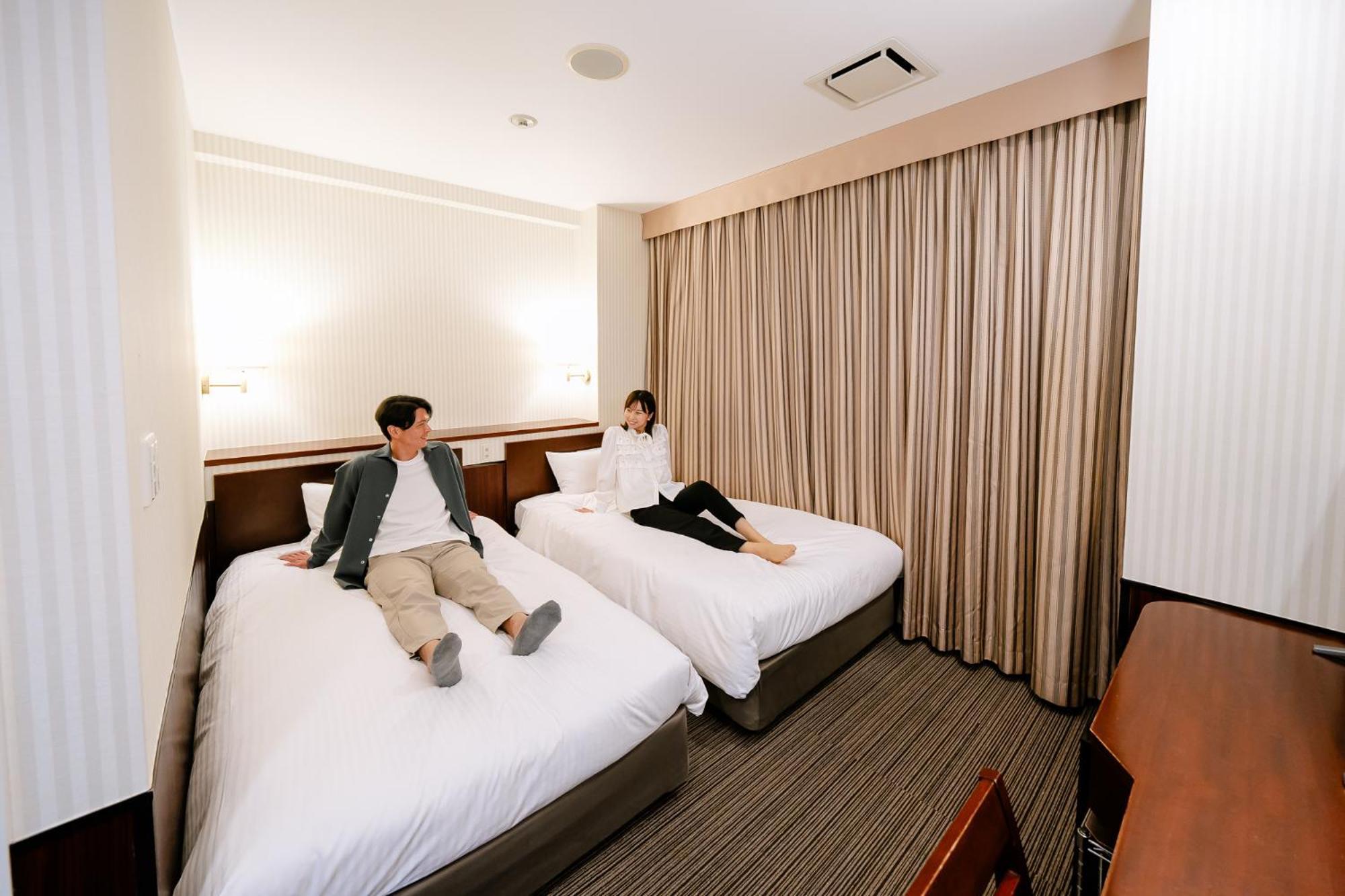 Hotel Hillarys Osaka Eksteriør billede