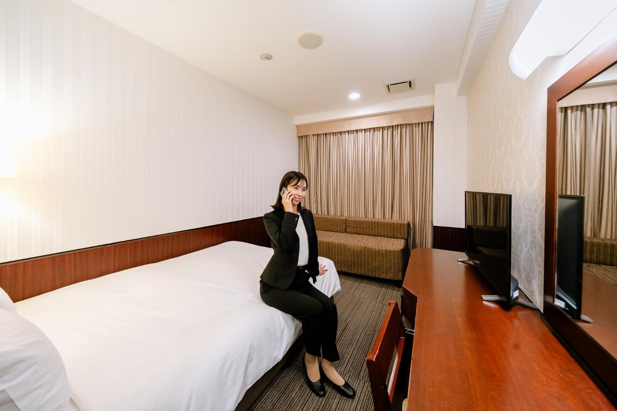 Hotel Hillarys Osaka Værelse billede